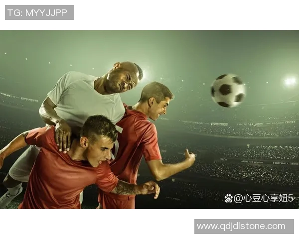 足球明星闪耀舞台演出海报展示激情与梦想的完美结合