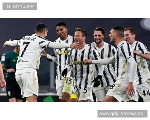 安姓足球明星的传奇故事与辉煌成就探秘